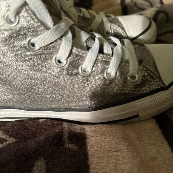 Converse Metallic Silver High-Tops - Picture 6 of 7